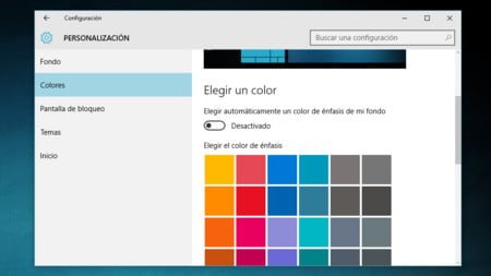 Teclado de pantalla verde de varias partes en compuesto